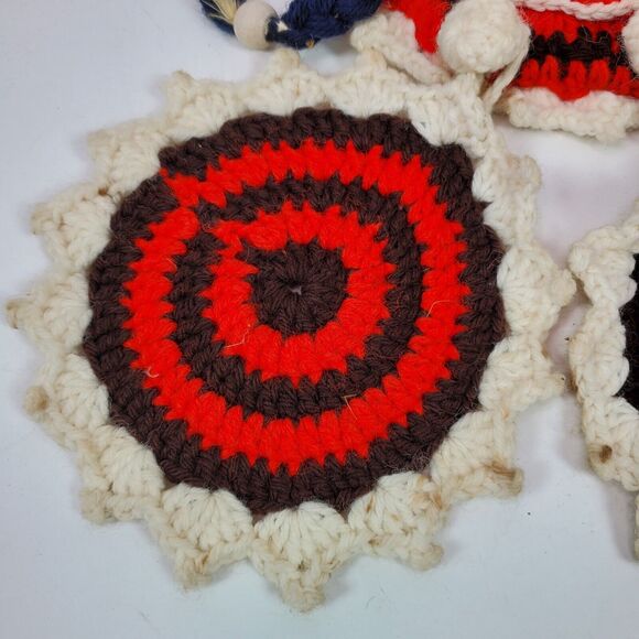 Vintage 1970s Handmade Crochet Pot Holders w/ Indian Child 15 Inch Top To Bottom - Picture 3 of 5